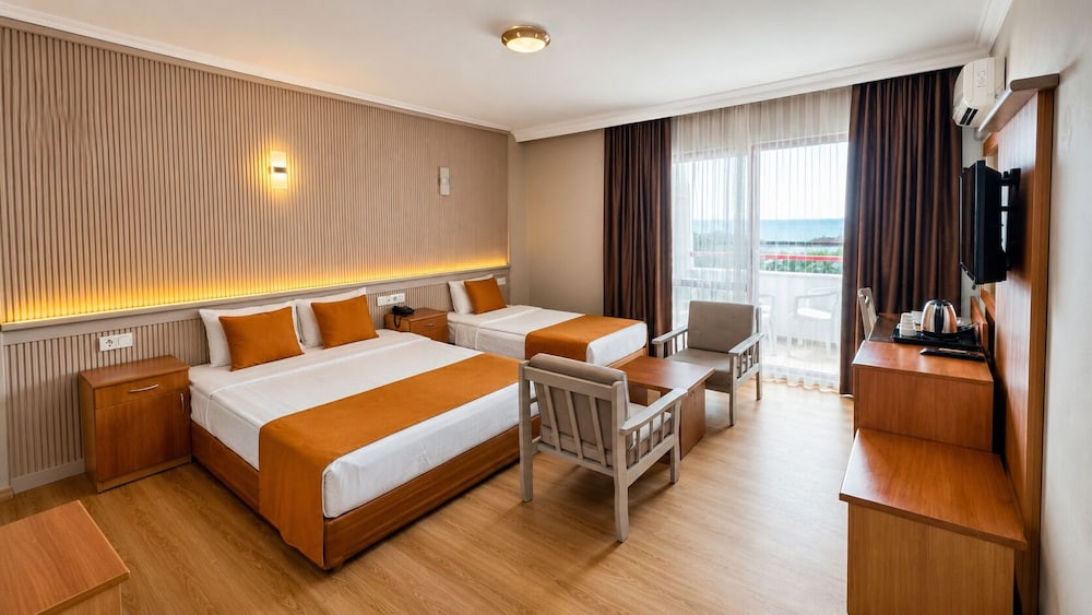 Hotel Billurcu 36/85