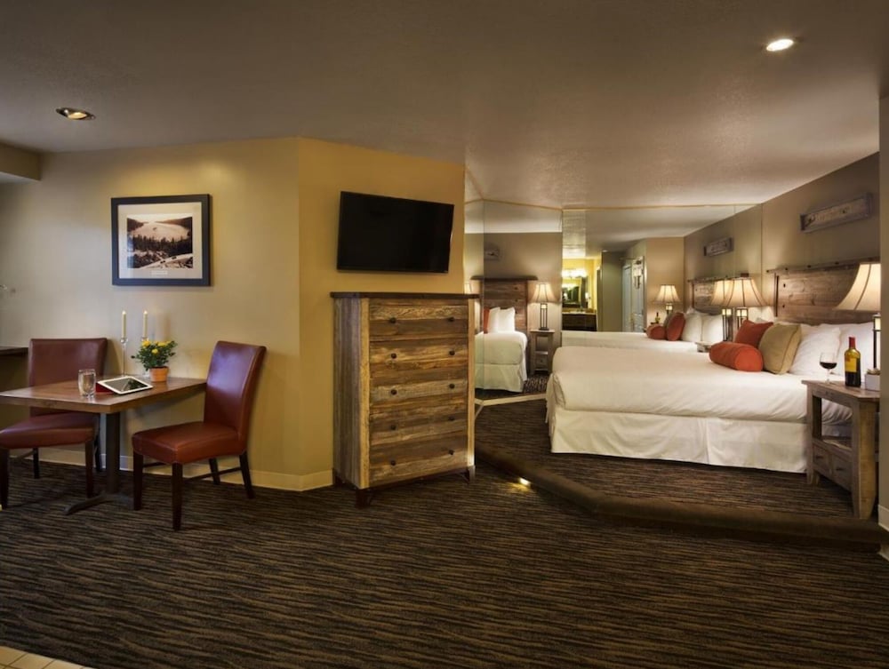 Postmarc Hotel And Spa Suites 19/76