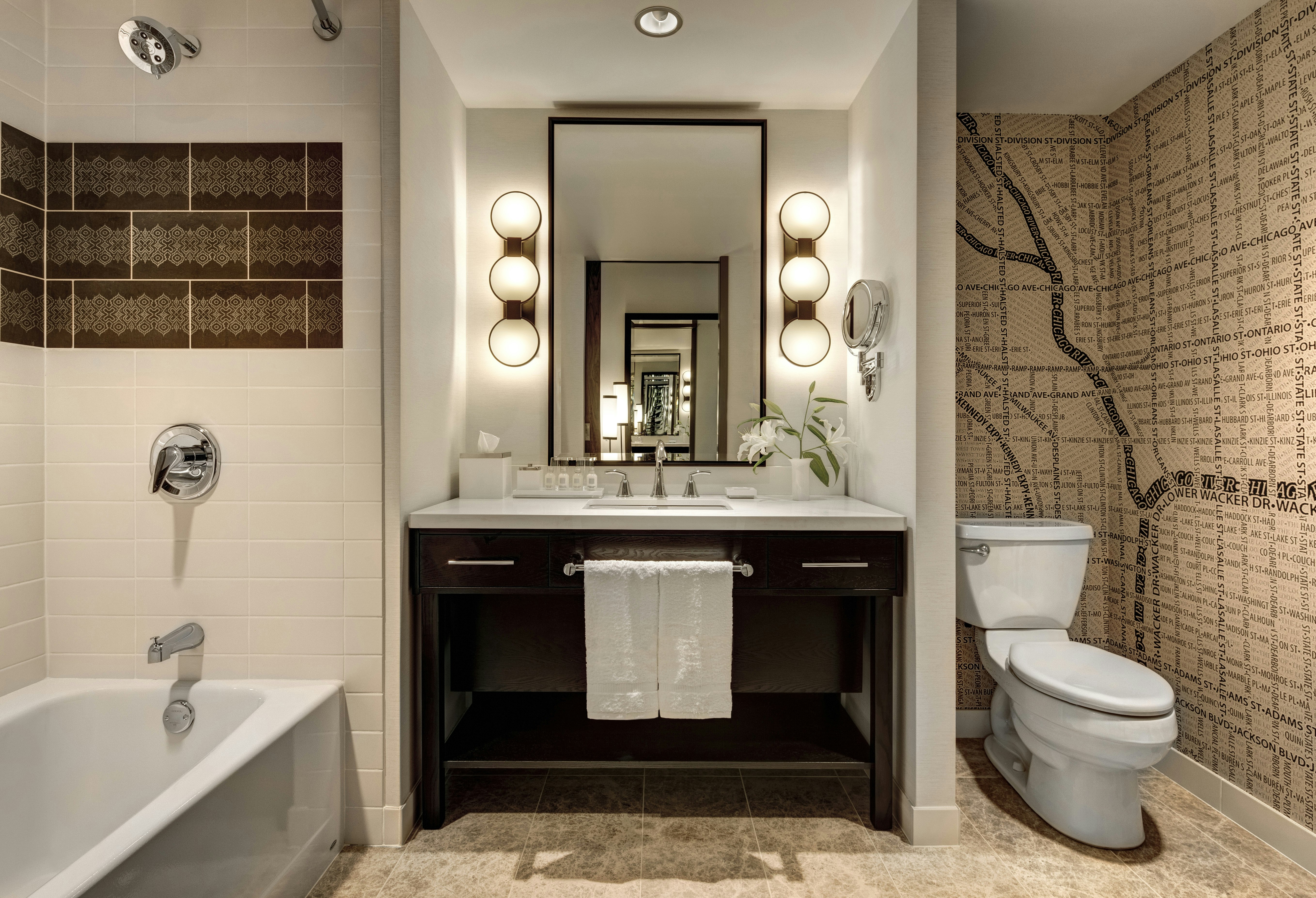 غرفة غراند ركنية بسريرين مزدوجين لذوي الإعاقة، Loews Chicago 4/5