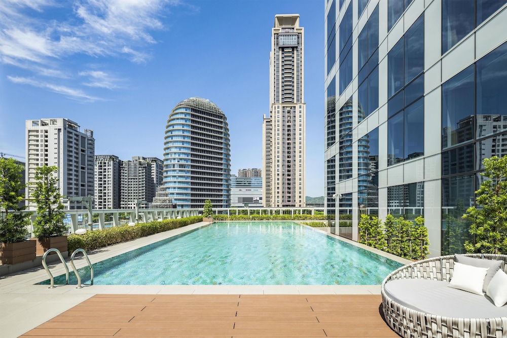 Hyatt Place New Taipei City Xinzhuang 46/50