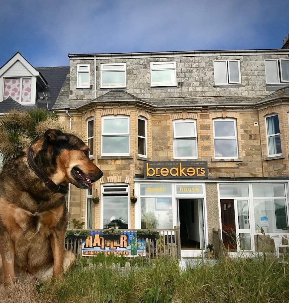 Breakers Lodge - Hostel 3/65