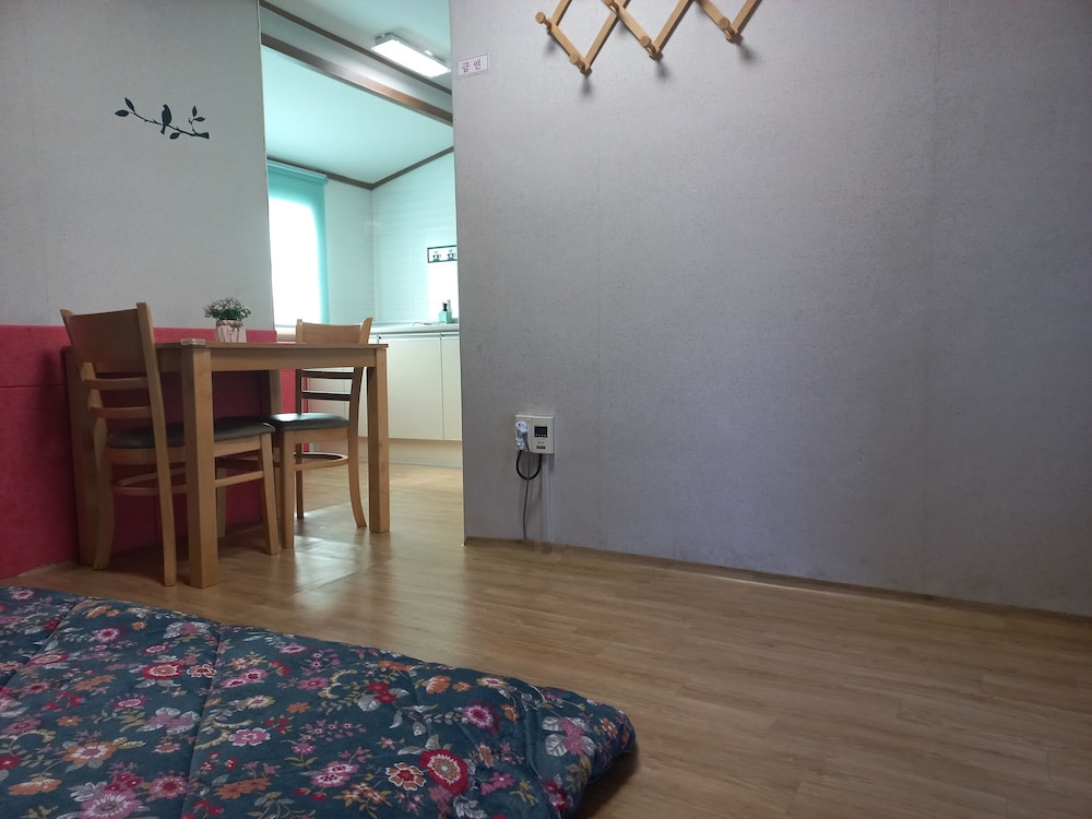 Namhae Gagopa Pension 9/50