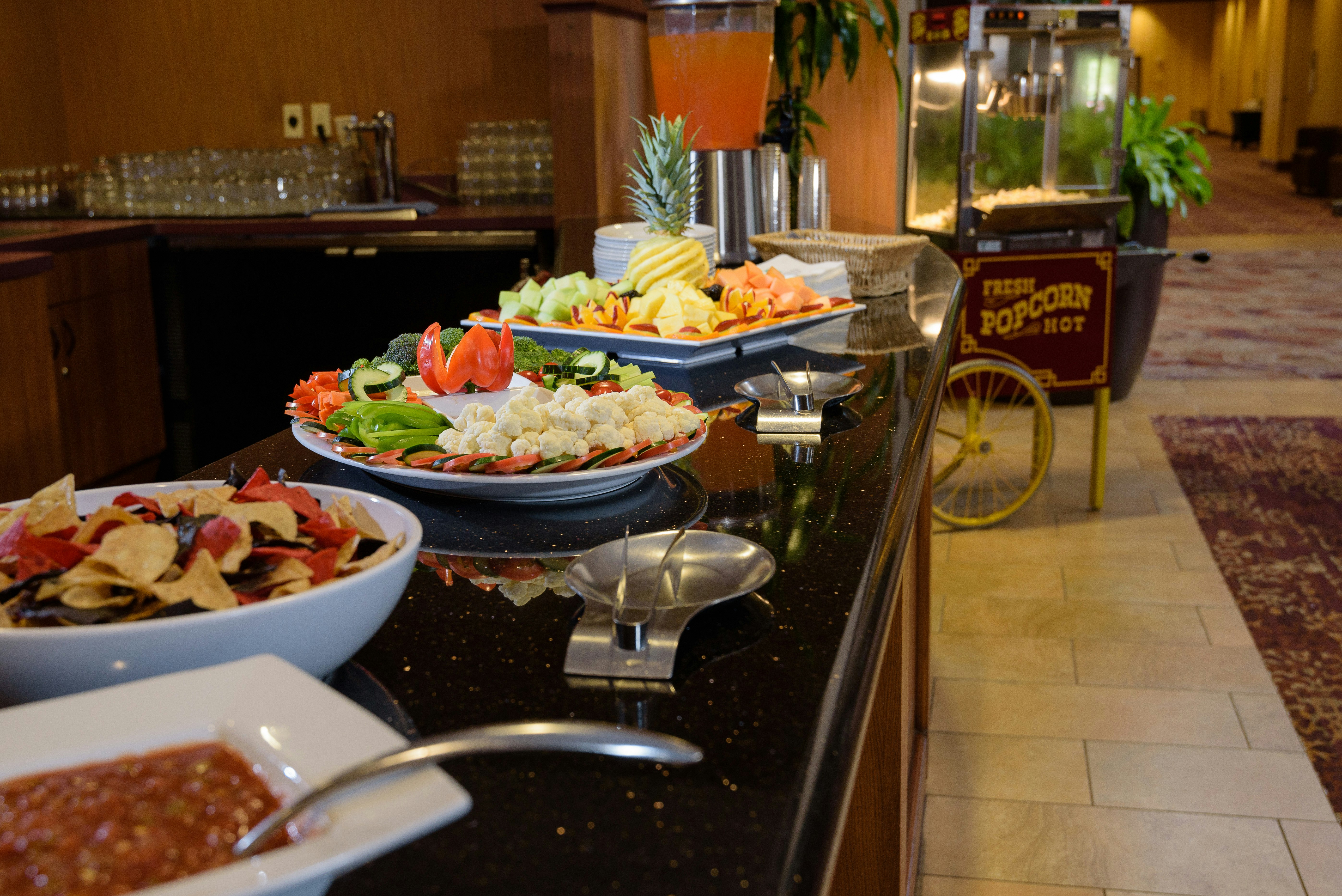 Embassy Suites by Hilton Minneapolis North 54/72