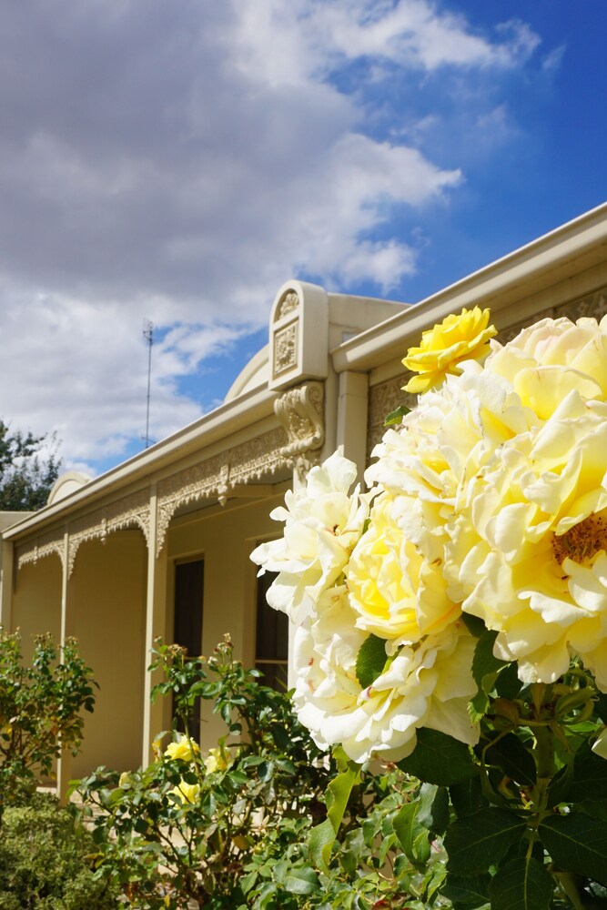 Acacia Terraces 2/16