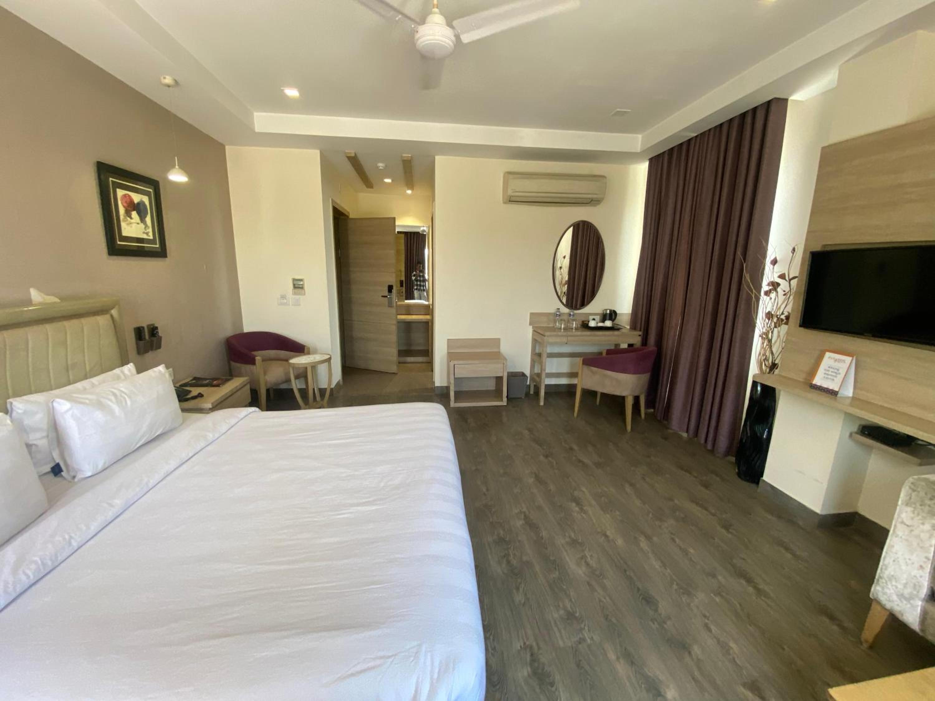 HOTEL PARADOR AGRA 13/45