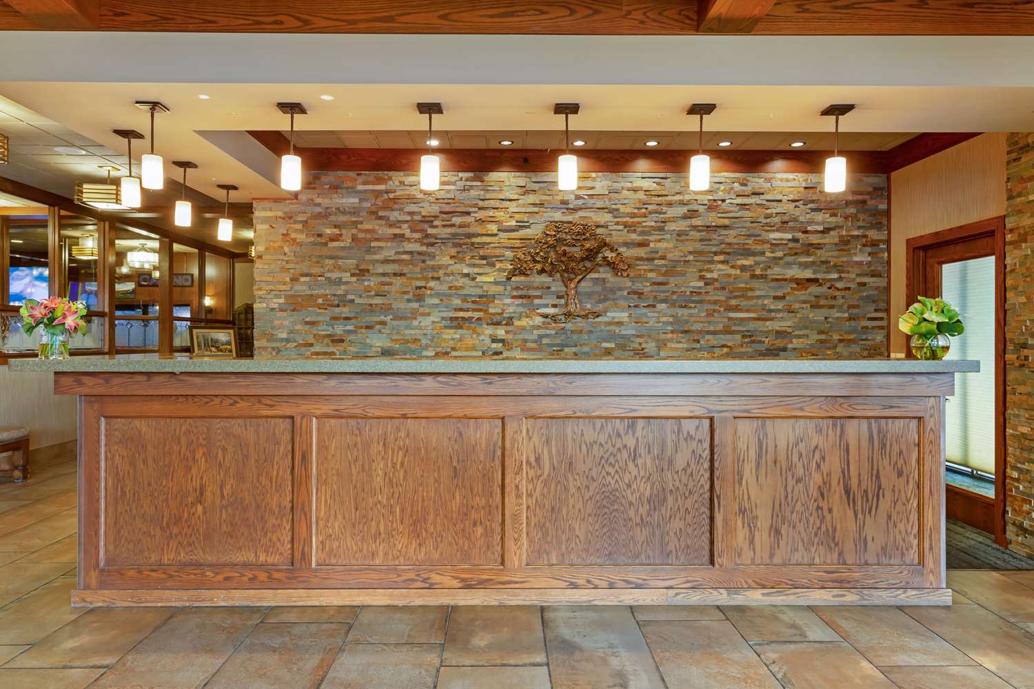 Best Western Plus Grantree Inn 5/52