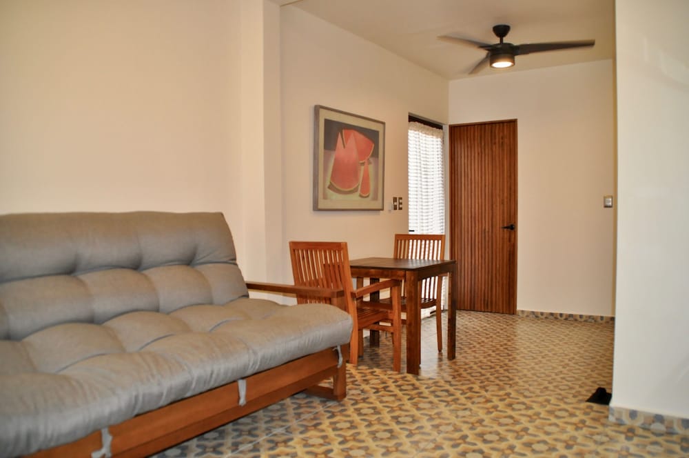 Hotel Casa del Sótano 41/50