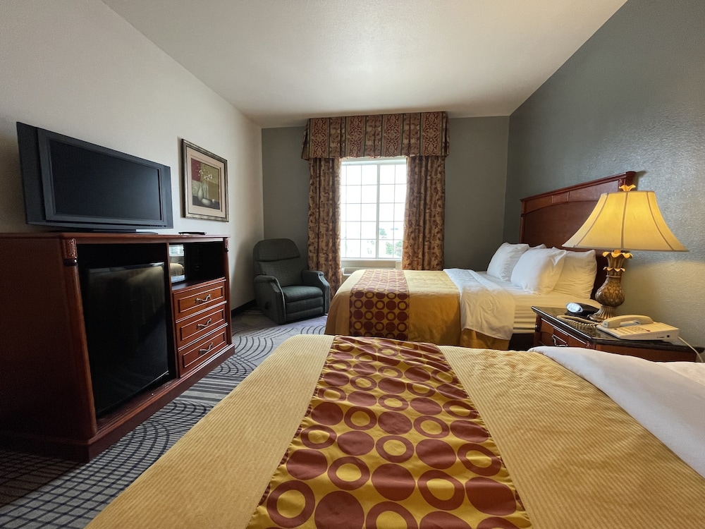 FairBridge Inn & Suites Cleburne 28/62