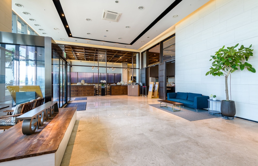 Grabel Hotel Jeju 8/77