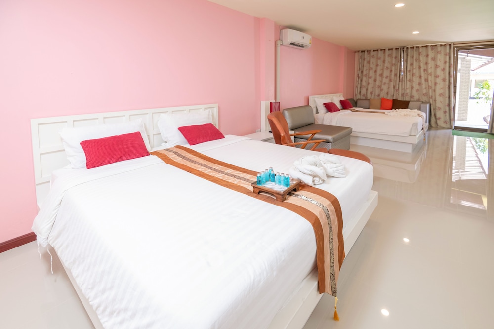 Talay Sai Hotel At Thung Wua Laen 18/76
