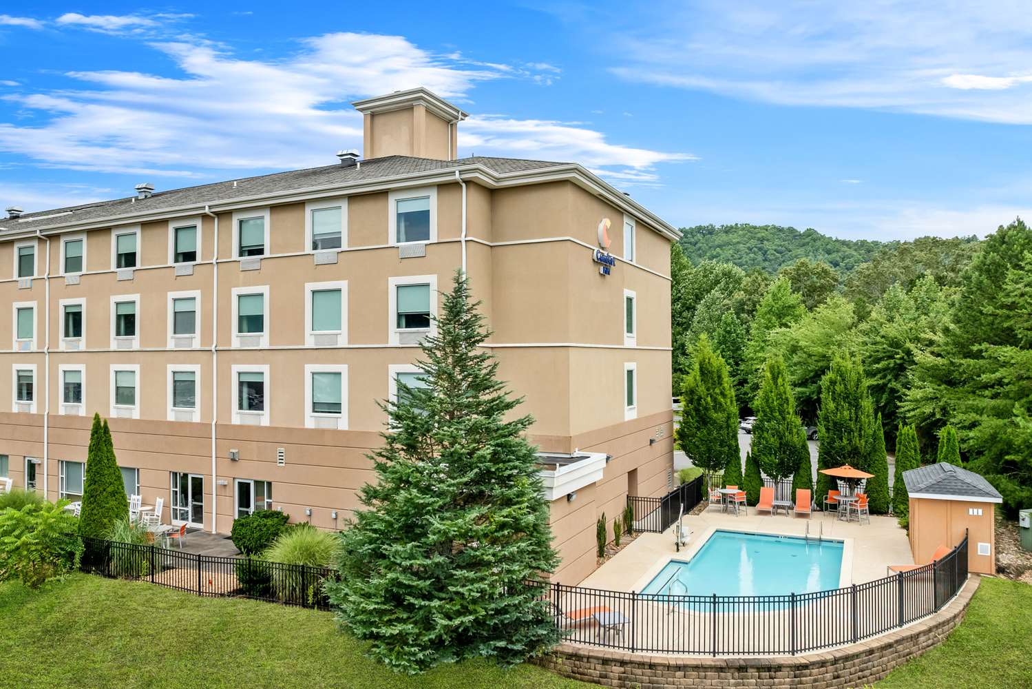 Comfort Inn Sylva - Cullowhee Sylva NC 12/57