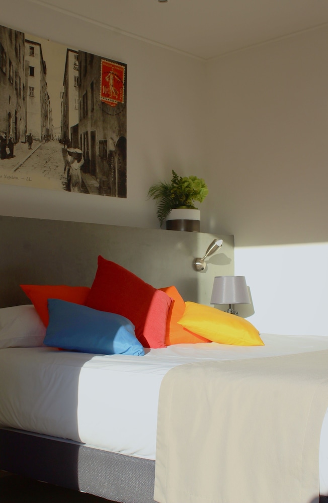 HOTEL CASA ROSSA 61/72
