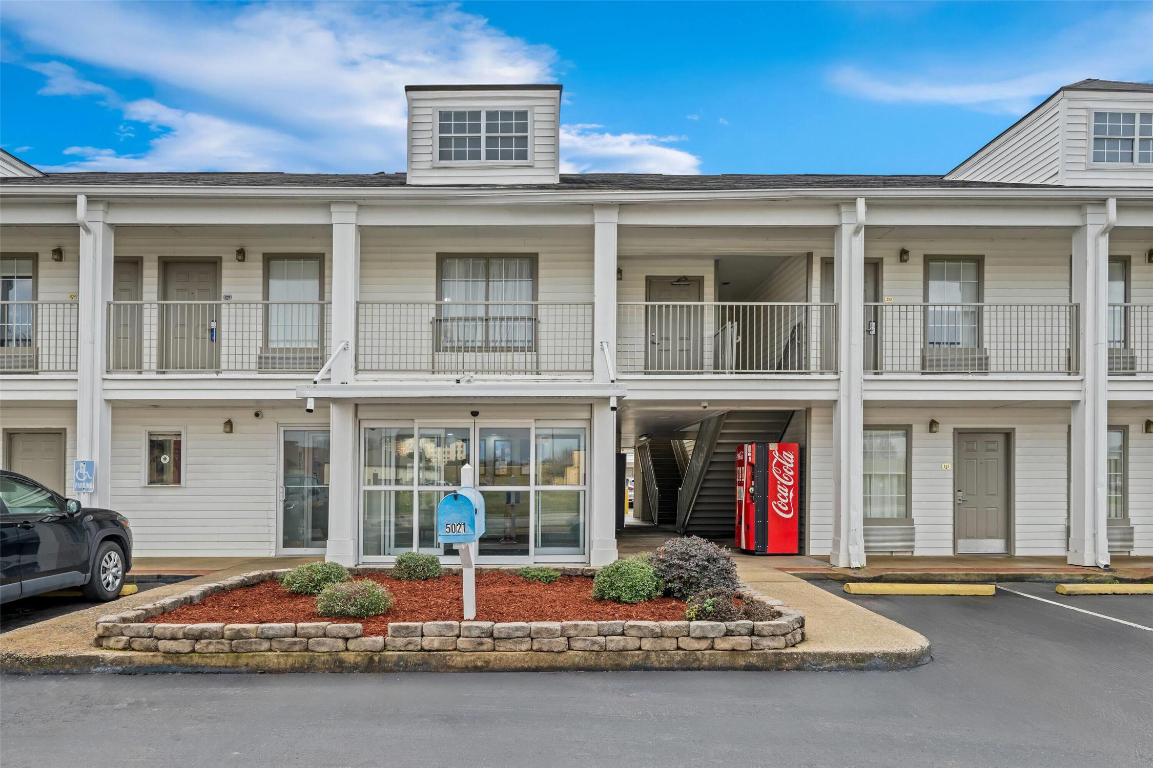 Baymont by Wyndham Tuscaloosa 29/36