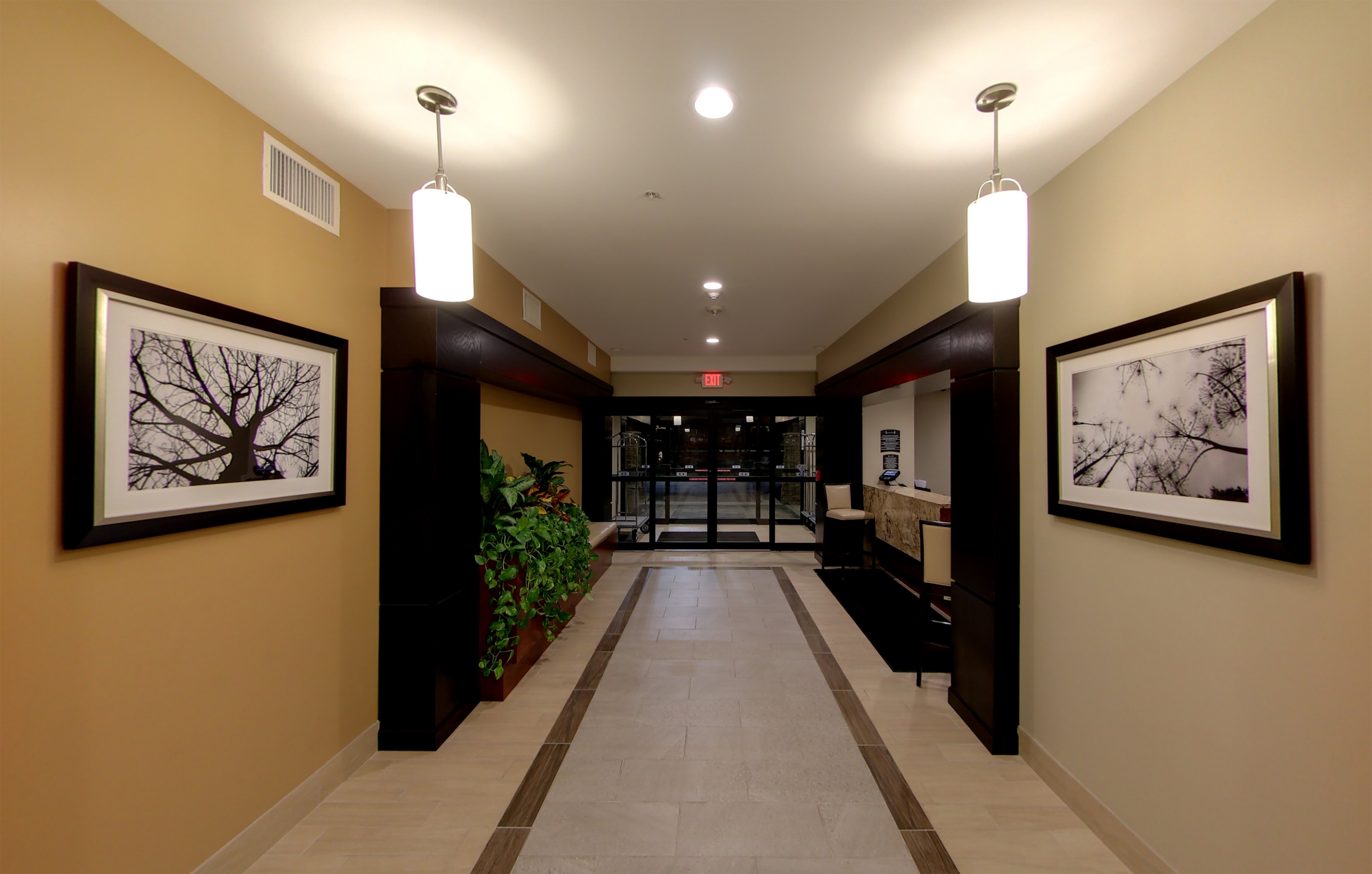 Staybridge Suites Ann Arbor Univ of Michigan 8/54
