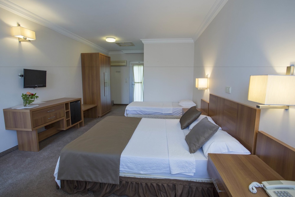 Melis Otel 23/65