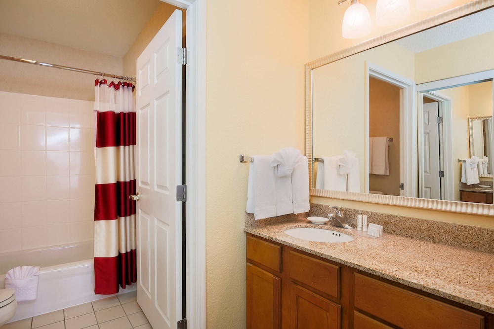 Residence Inn Albuquerque North 6/27