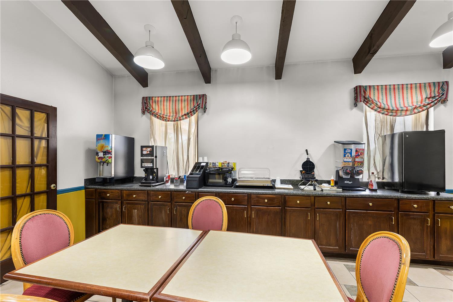 Americas Best Value Inn And Suites Aberdeen 8/16