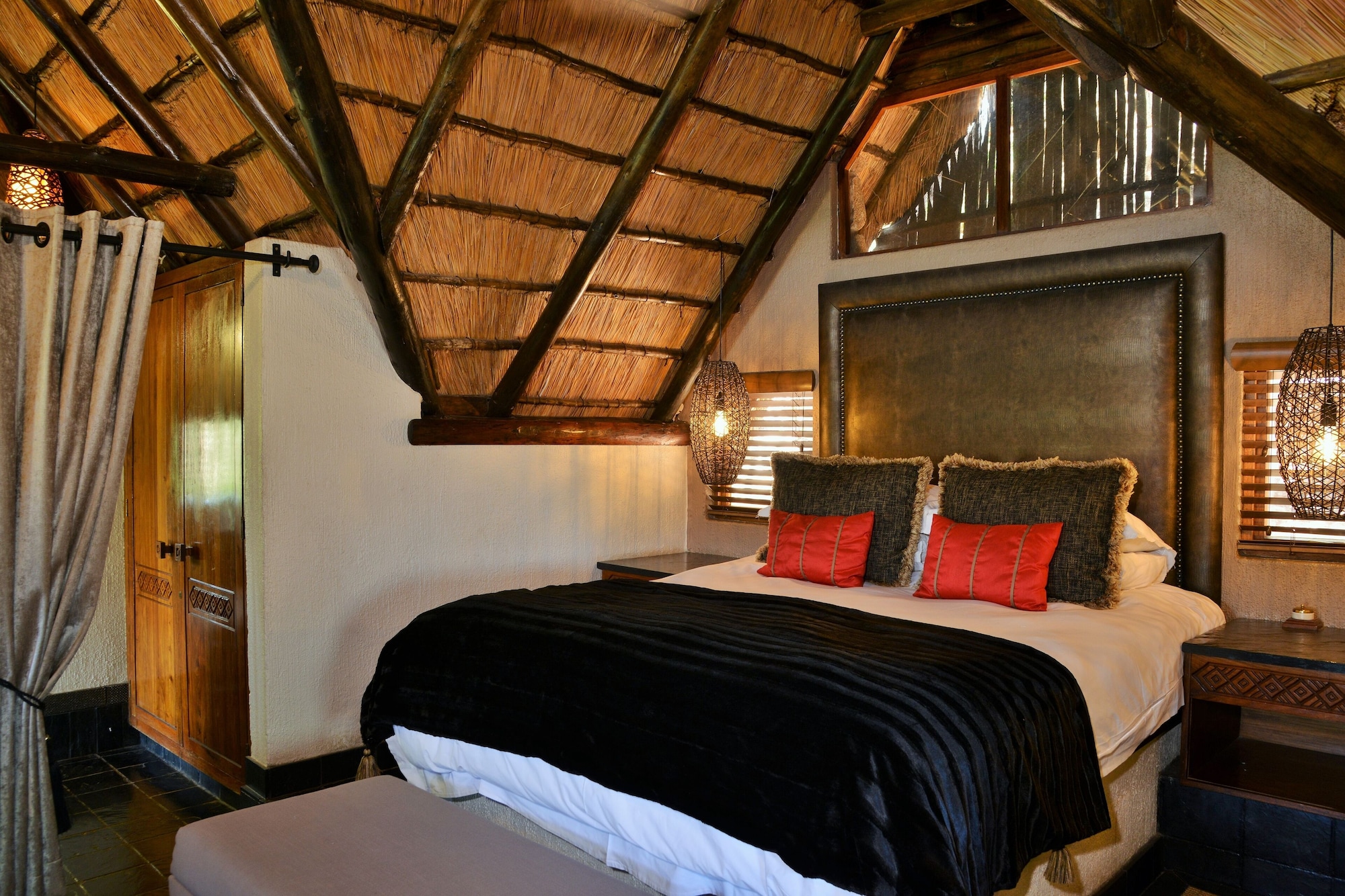 Kubu, Luxury, Suite, Queen Bed
