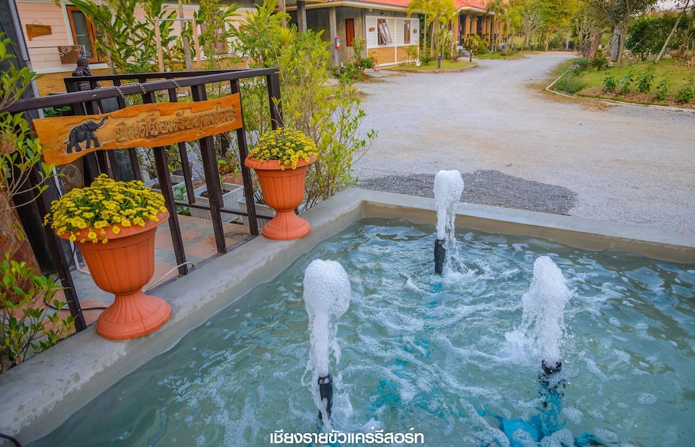 Chiang Rai Khuakrae Resort 44/64