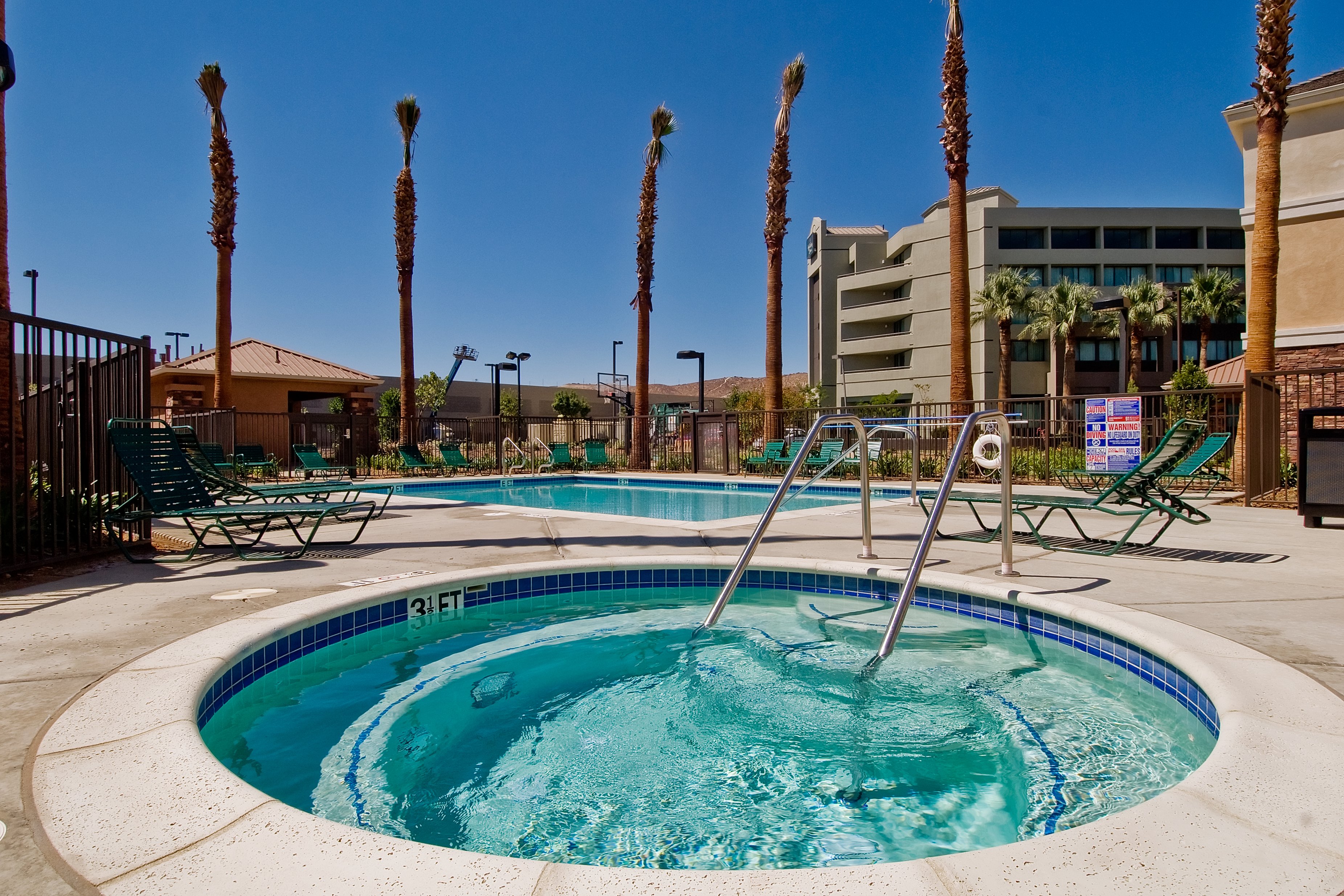 Staybridge Suites Palmdale 42/43