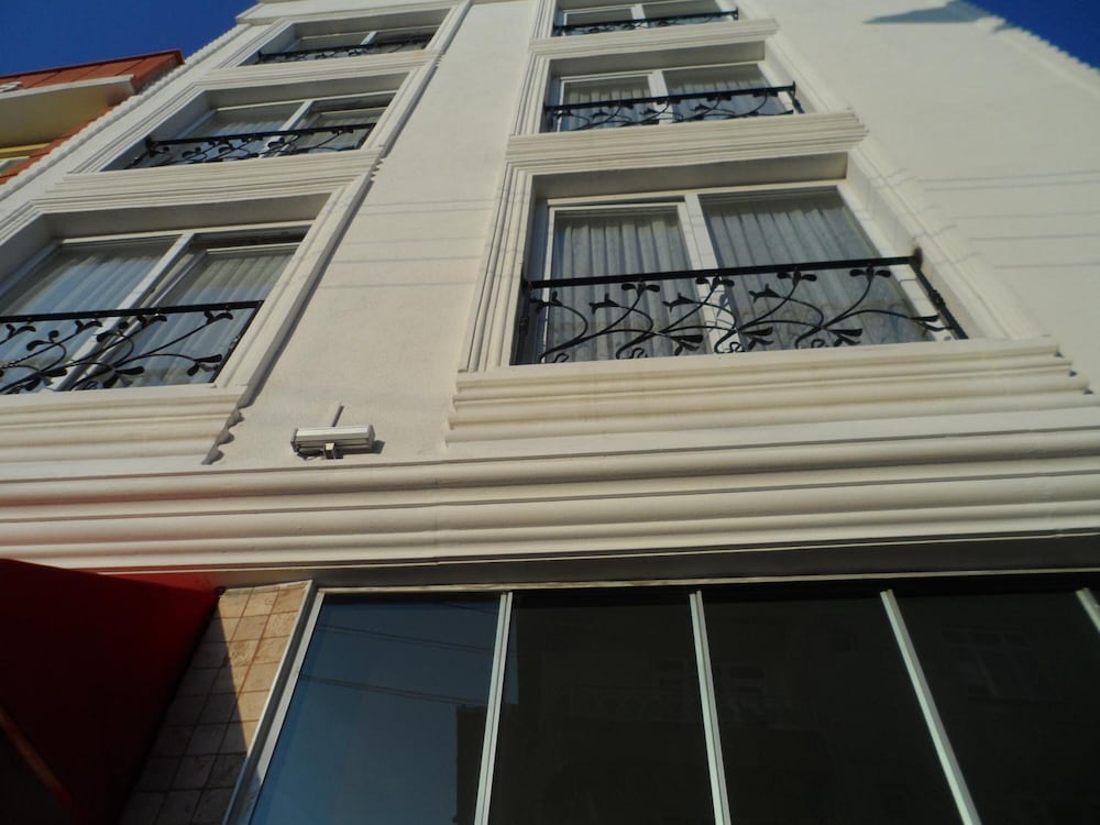 Zen Inn Butik Otel Sarkoy 1/27