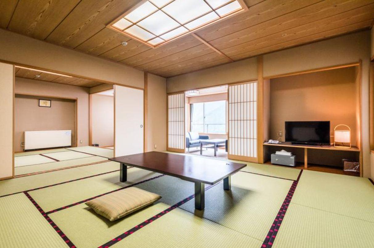 Interior, Japanese, Suite, 9 Futon Beds, Tatami, New Bathroom