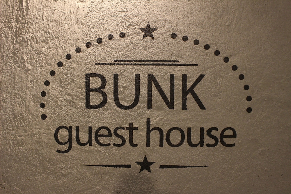 Bunk Guest House - Hostel 33/72