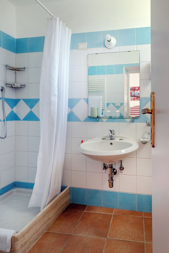 Hotel Carmencita 51/52