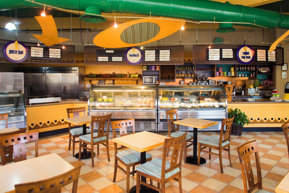 restaurant cafeteria