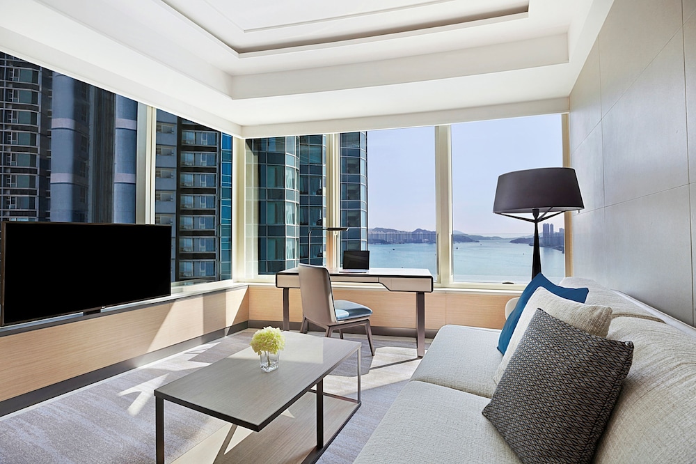 Harbour Grand Kowloon 36/55