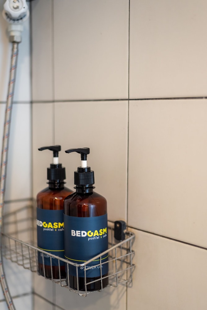 Bedgasm Poshtel X Café At Nimman 36/62