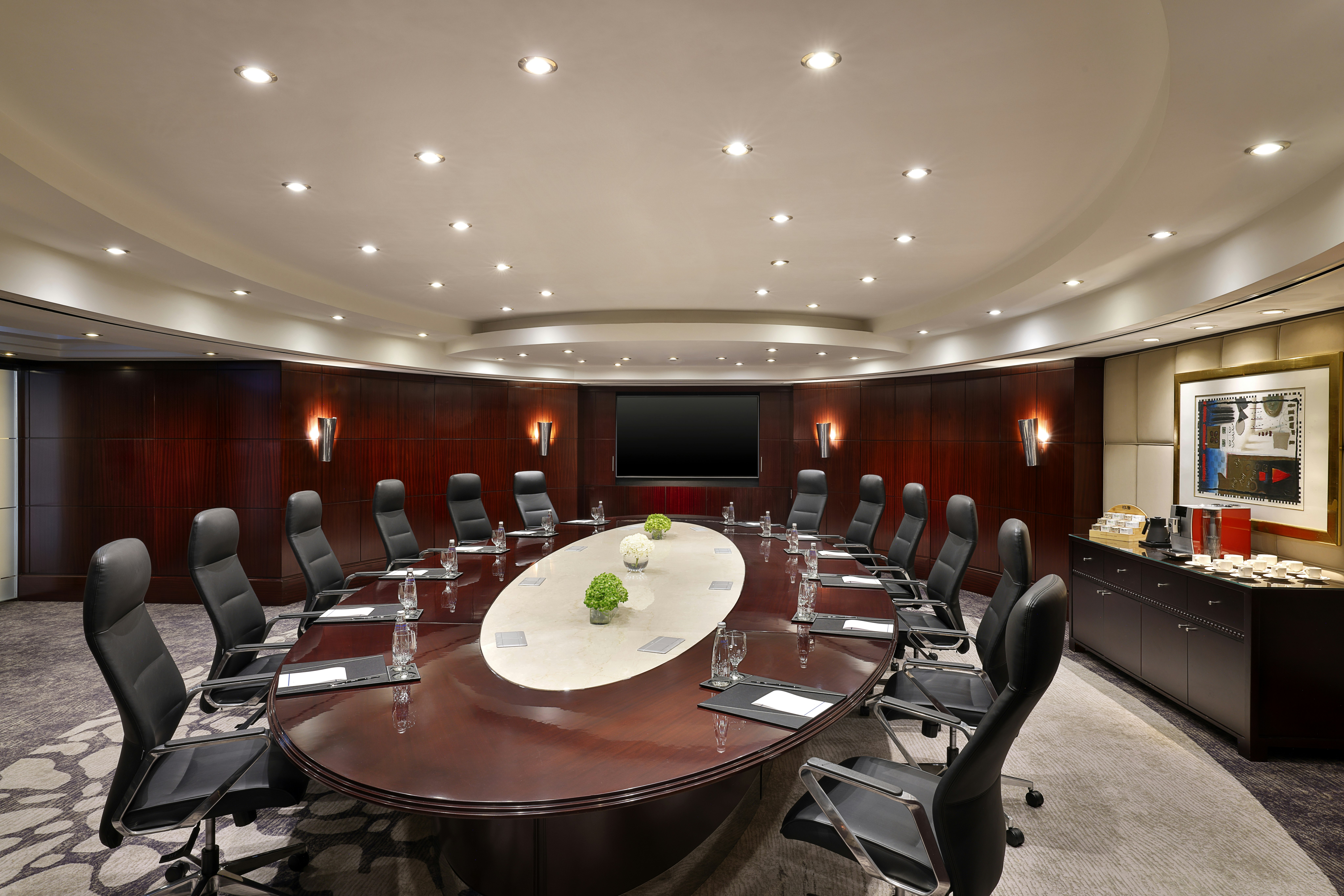 Beach Rotana All Suites 41/45