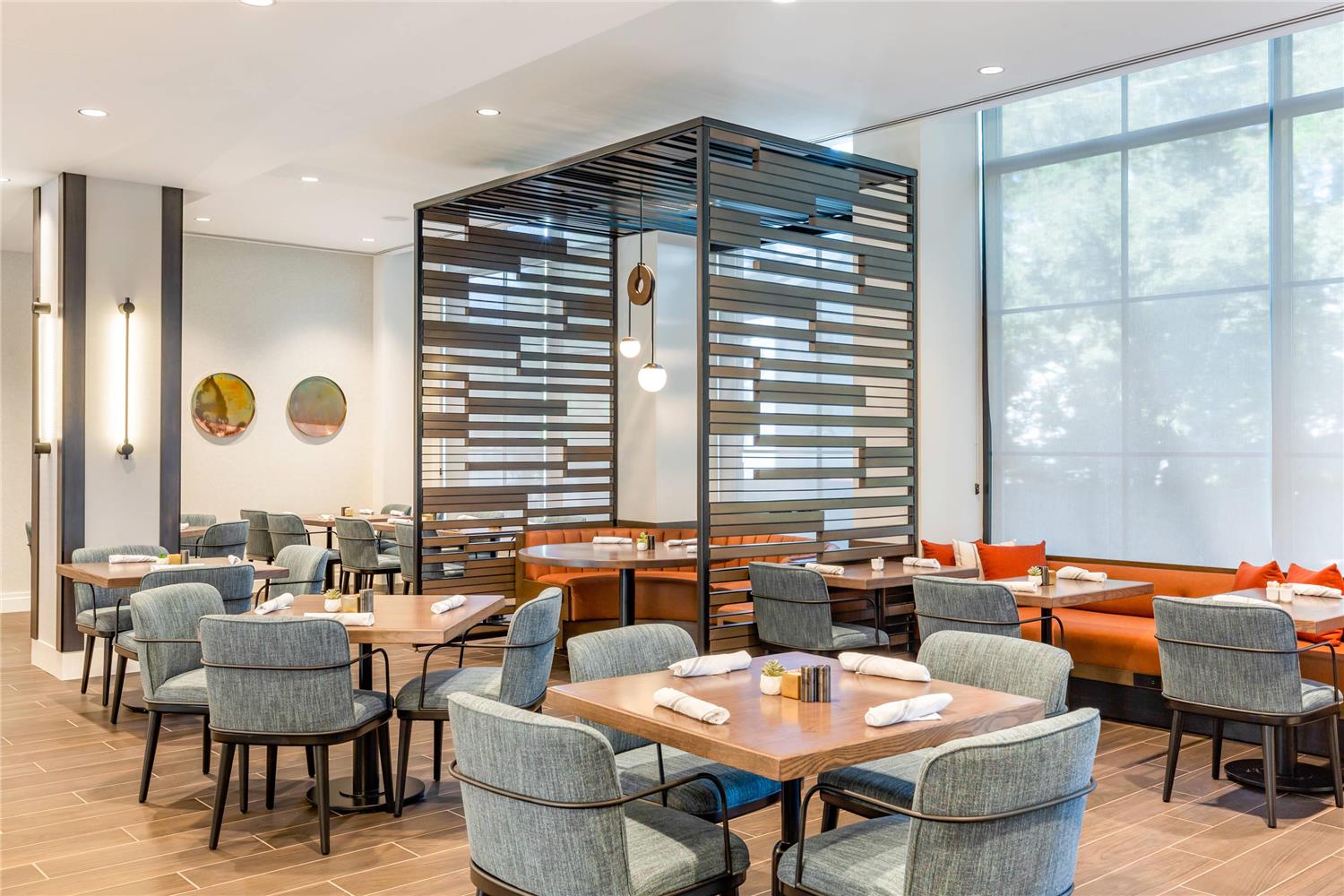 Cambria Hotel New Haven University Area 36/42