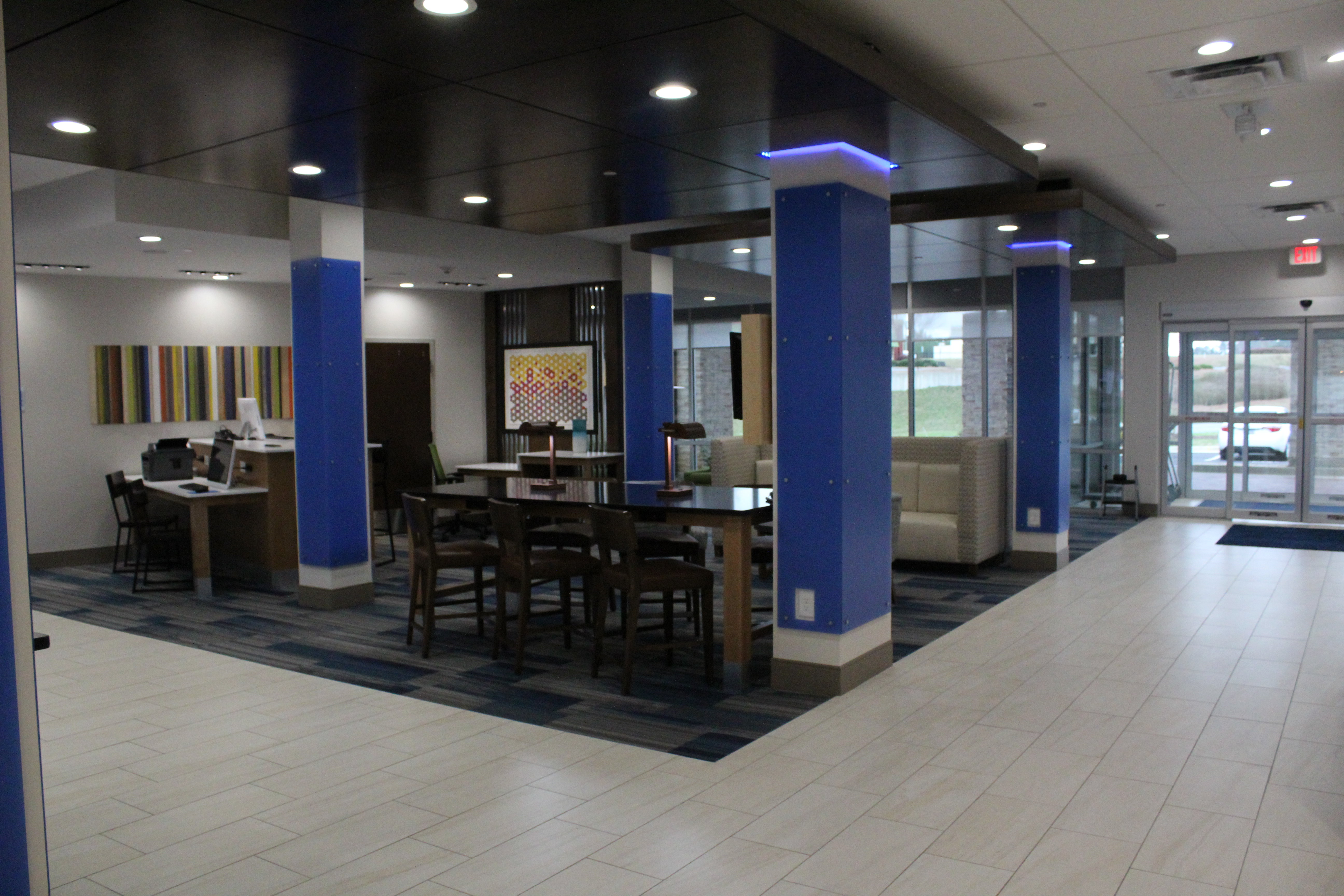 Holiday Inn Express and Suites Milledgeville 48/49
