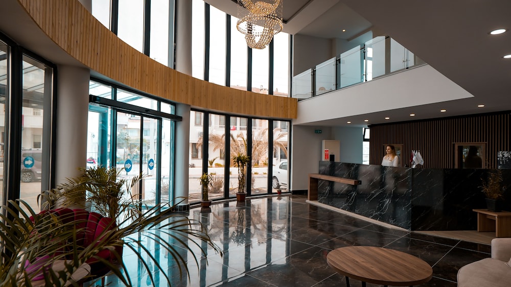 Sunsan Hotel 13/47