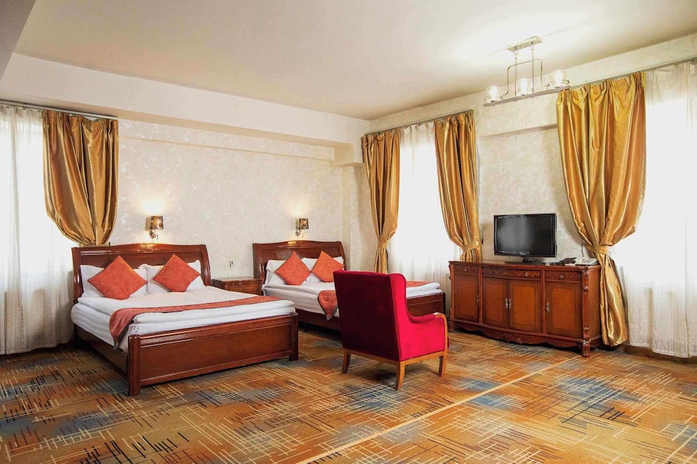Ub City Hotel 9/50