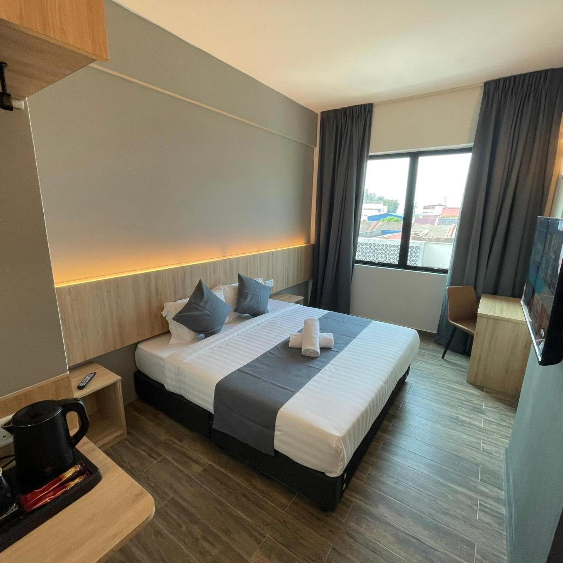 Citi Plaza Hotel & Suites 15/48