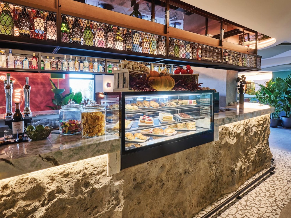 Ibis Styles Madrid Airport Valdebebas 9/50