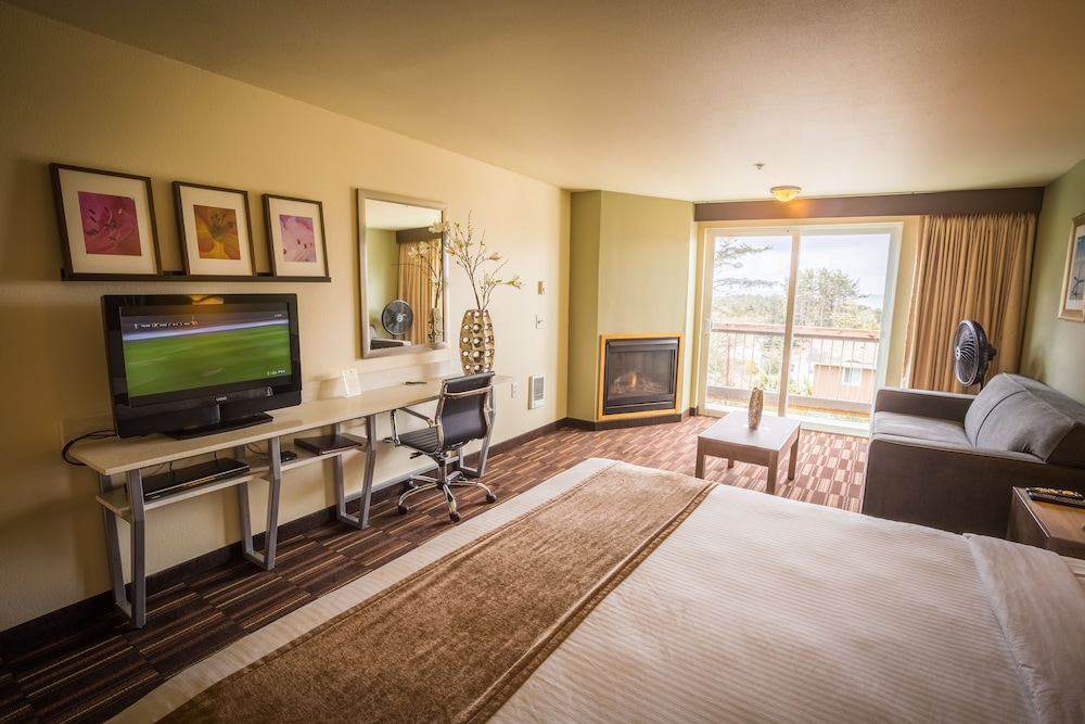 Inn at Wecoma 23/28