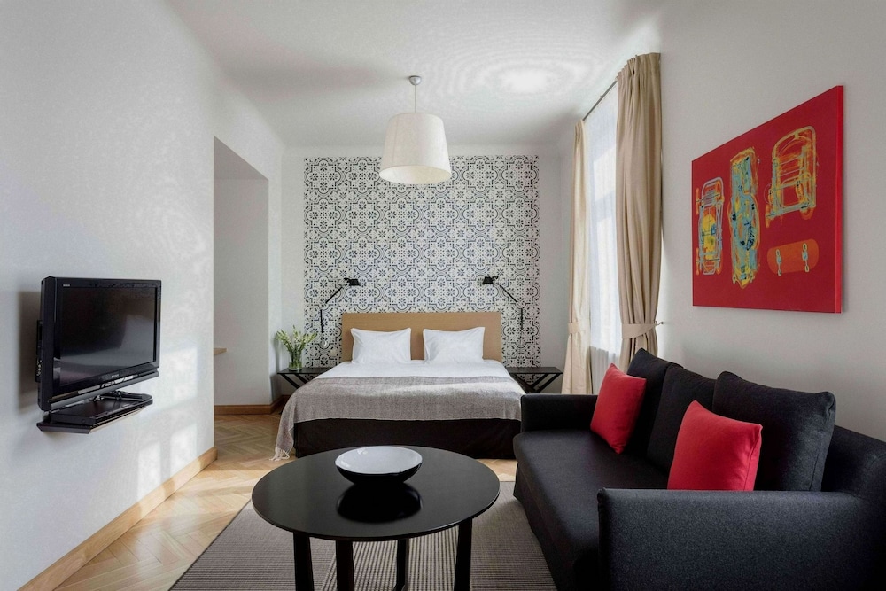 Neiburgs Hotel 18/84