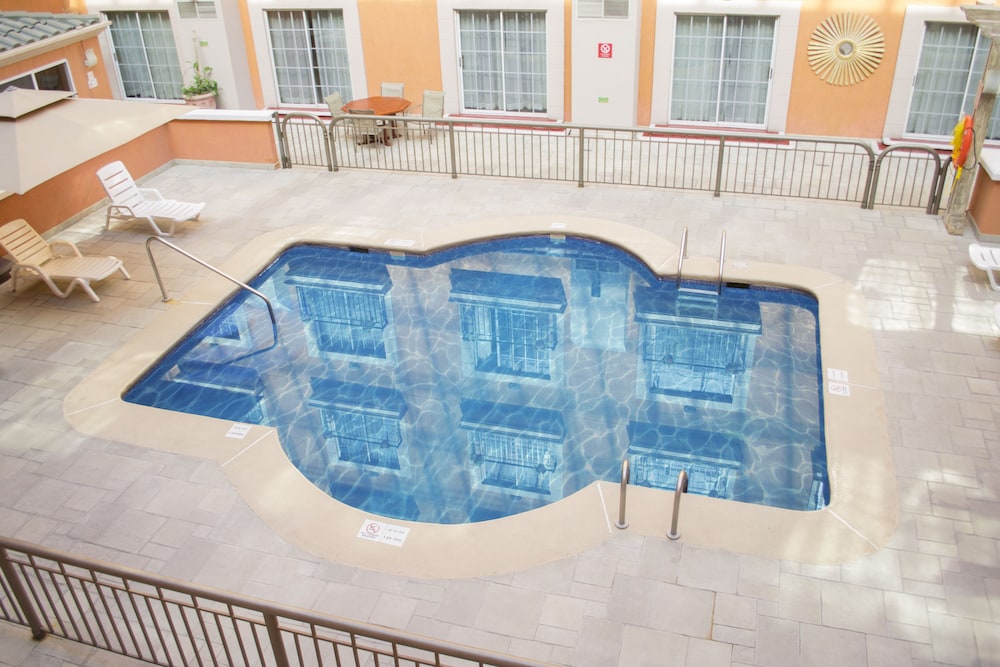 Istay Hotel Ciudad Juarez 17/42