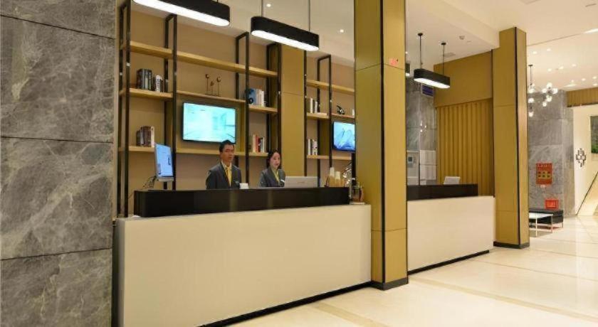City Comfort Inn Huanggang Qichun Exhibition Center 14/50