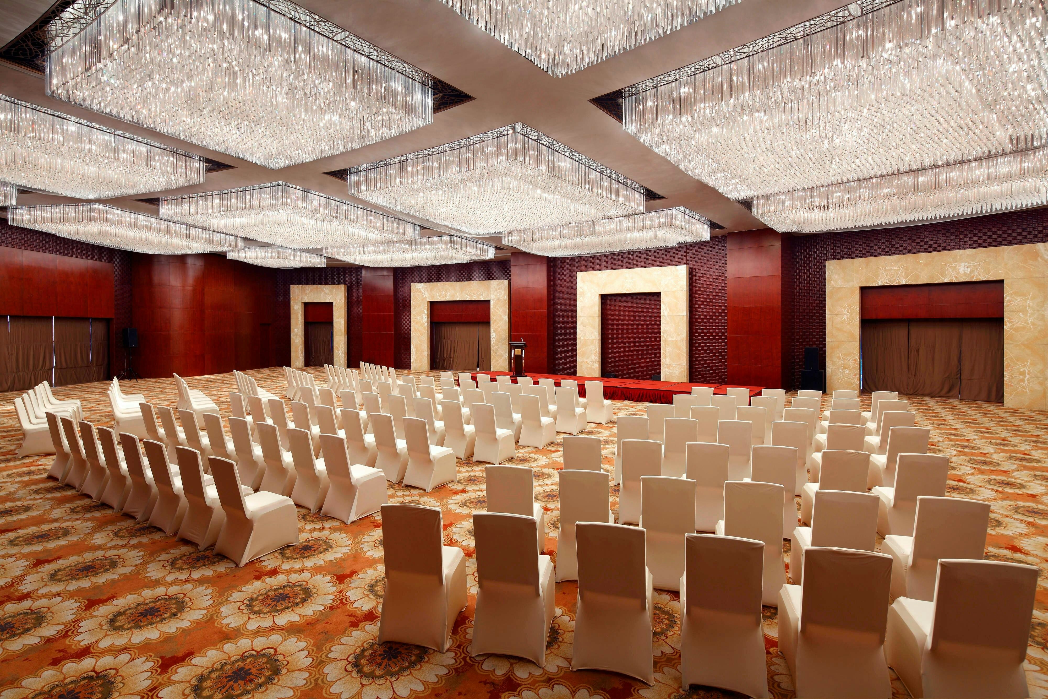 Sheraton Jinzhou Hotel 33/36