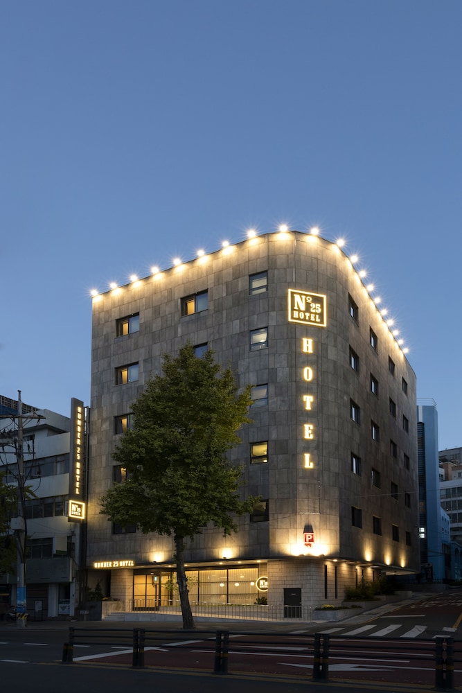 No.25 Hotel Nampo Daecheong 2/54