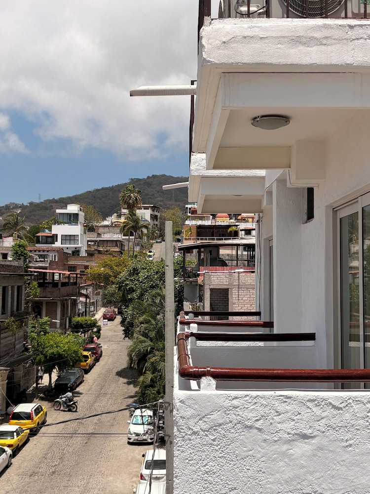 Hotel Mocali 7/66
