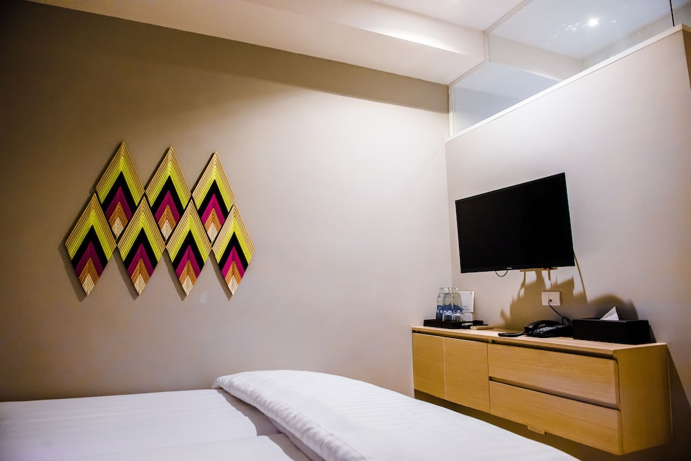 GN Luxury Hostel 26/51