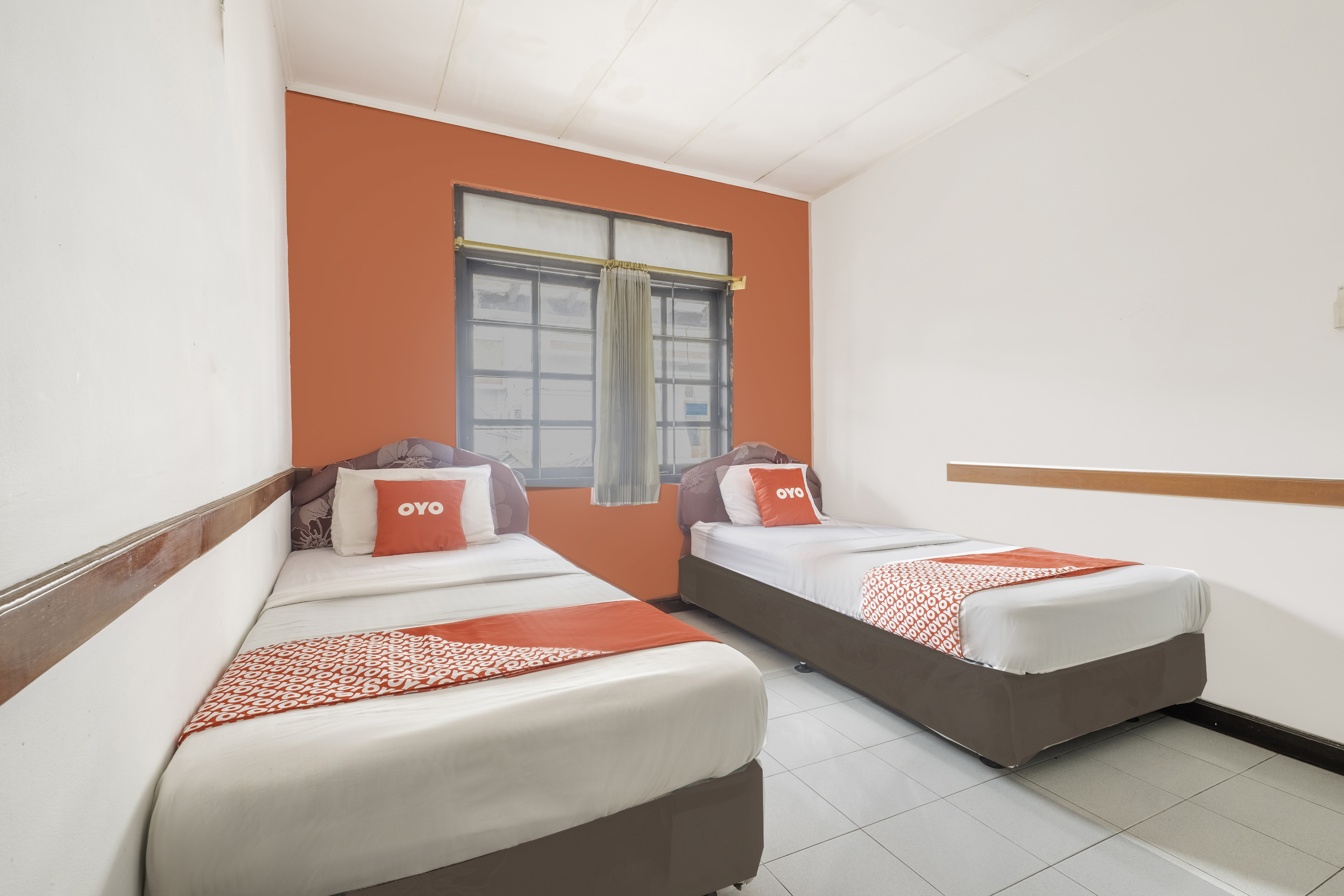 OYO 1945 Hotel Bali Near RS Muhammadiyah 15/53