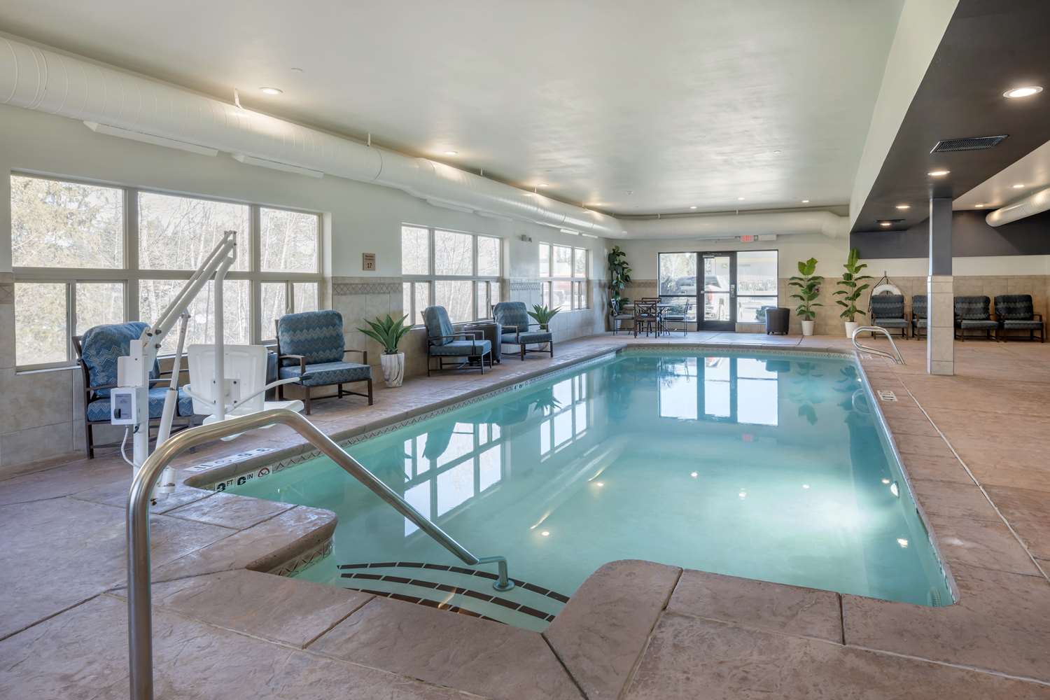 Best Western Plus Ponderay Mountain Lodge 7/17