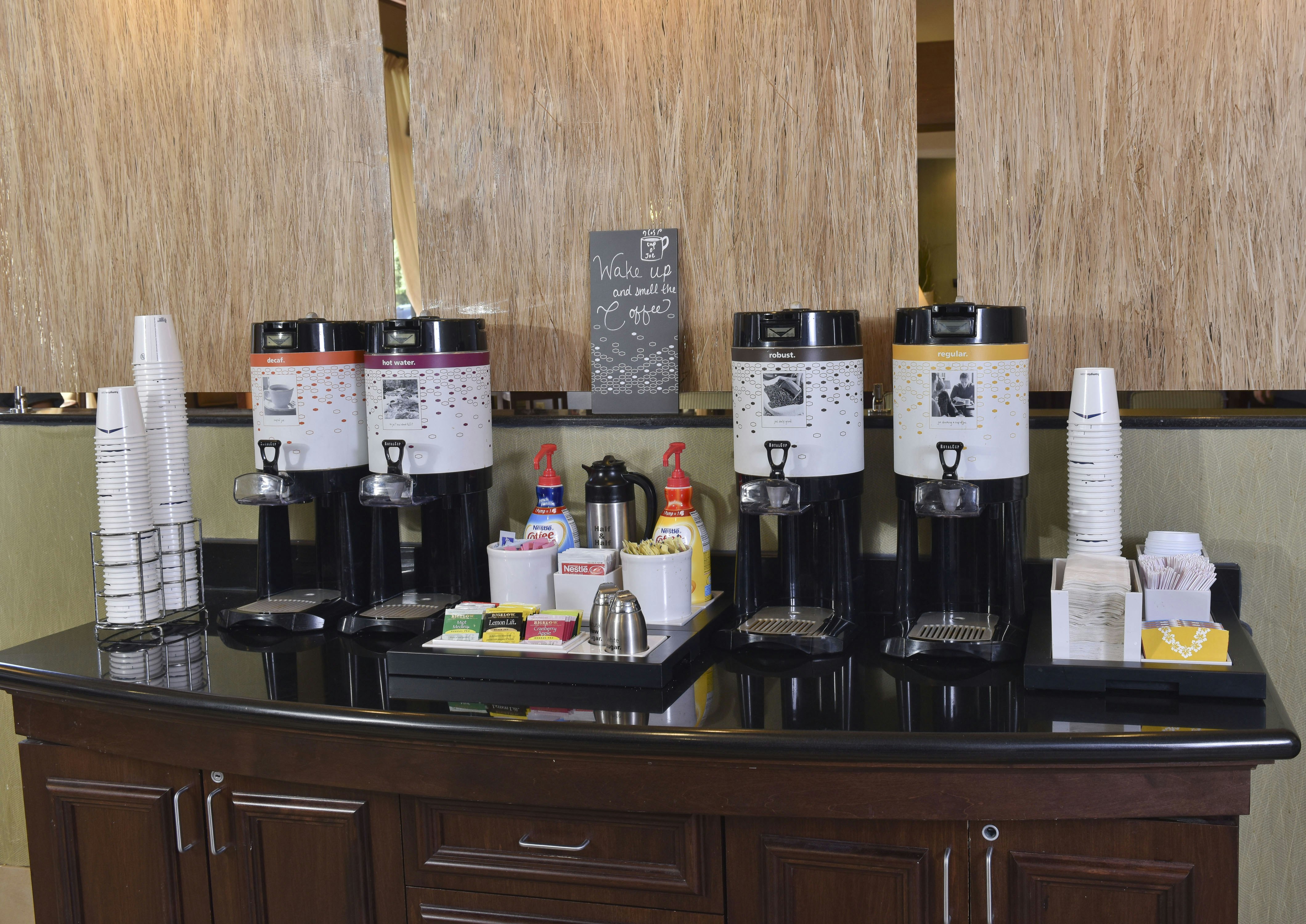 Hampton Inn & Suites Alexandria LA 25/47