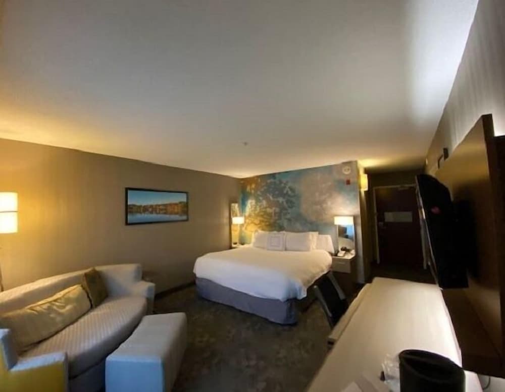 Courtyard by Marriott Concord